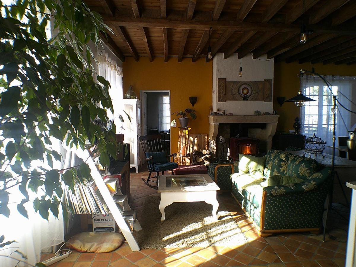 Le Clocooning Chambres D'Hotes Chez L'Habitant Билли Экстерьер фото